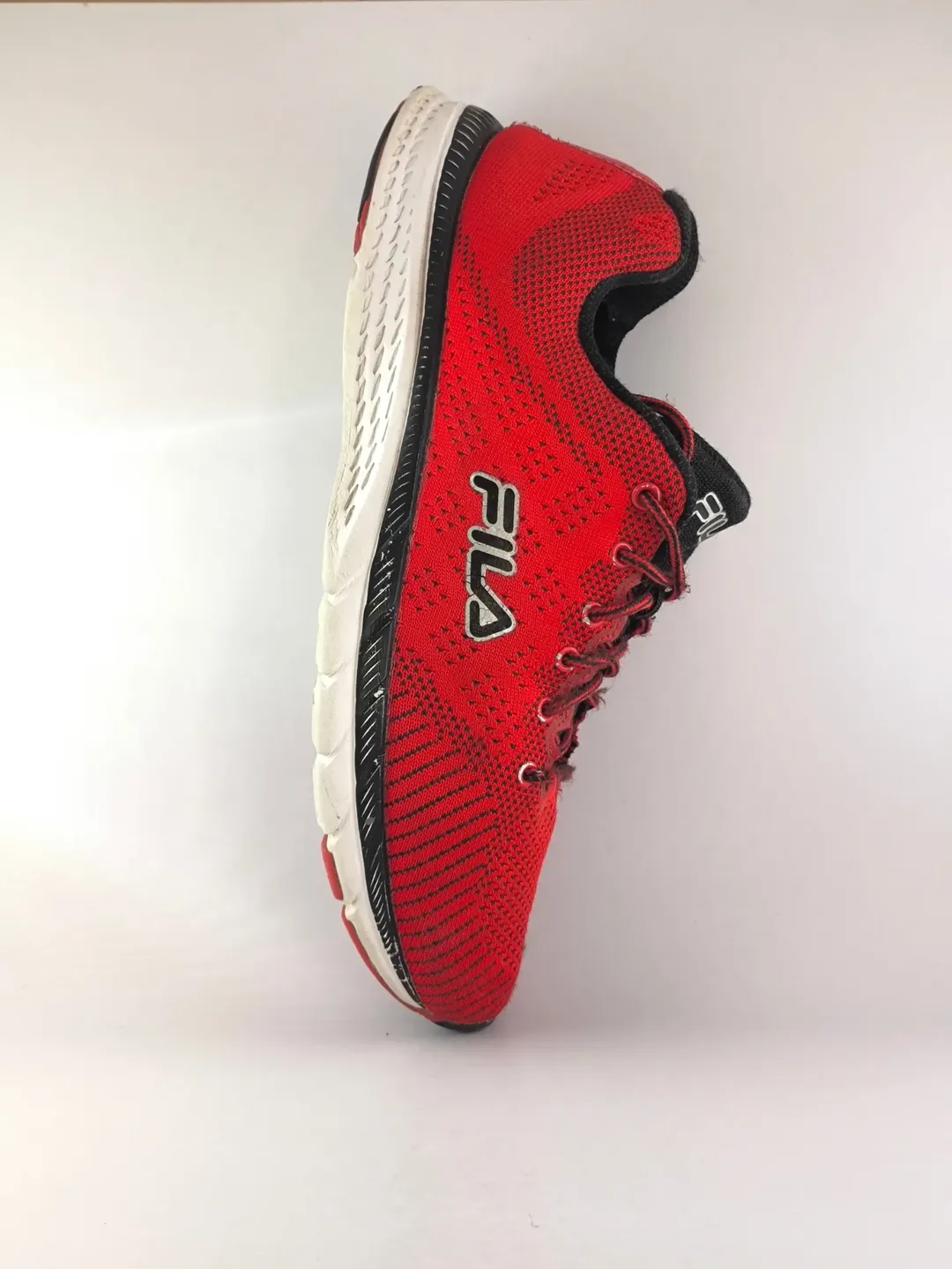 کفش ورزشی پوما زیره نرم و فیبر پلاس سایز ۴۴